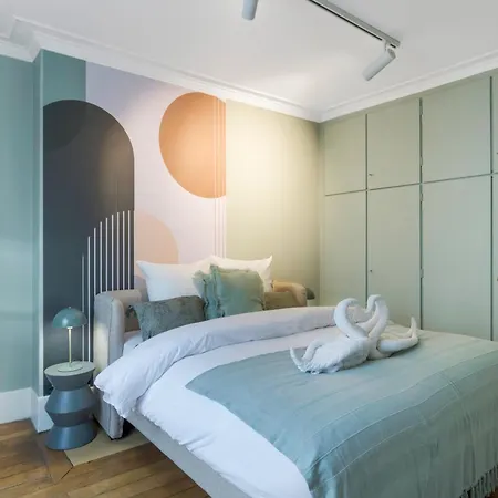Et Moderne - Invalides Apartment
